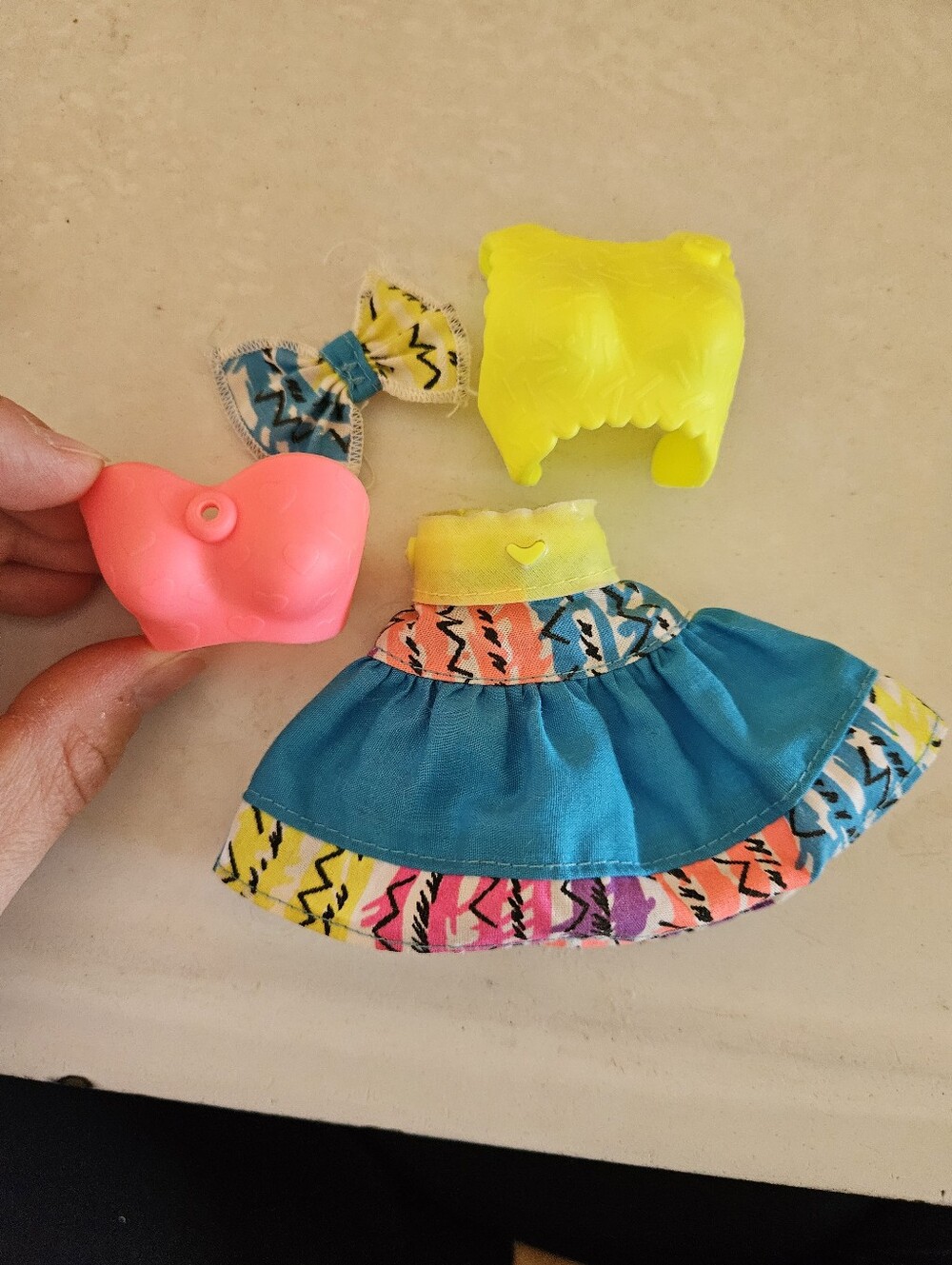 1991 Barbie Snap 'N Play Clothes